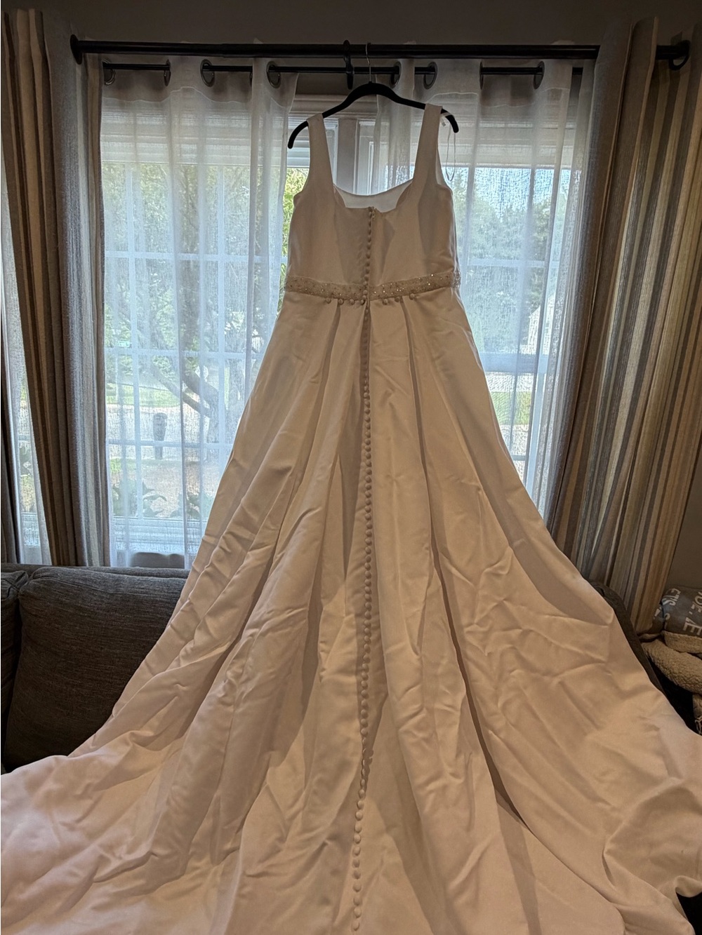BMD Vintage White Square Neck Satin Wedding Dress Size 22W Train